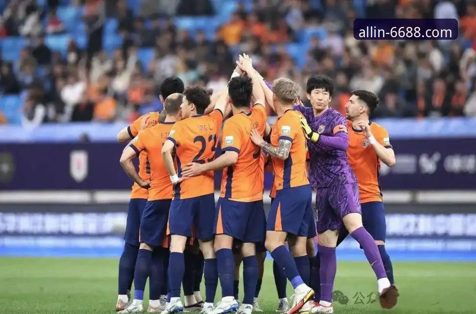 青岛海牛主场3-1力克上海海港：完整赛事回顾与深度解析